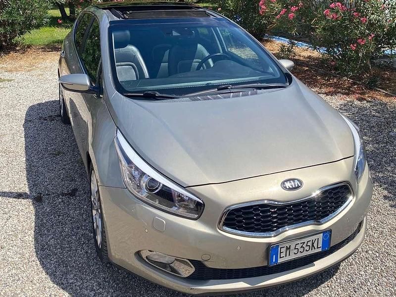 Usata Kia Ceed 128 CV (94 kW) 2012 Utilitaria