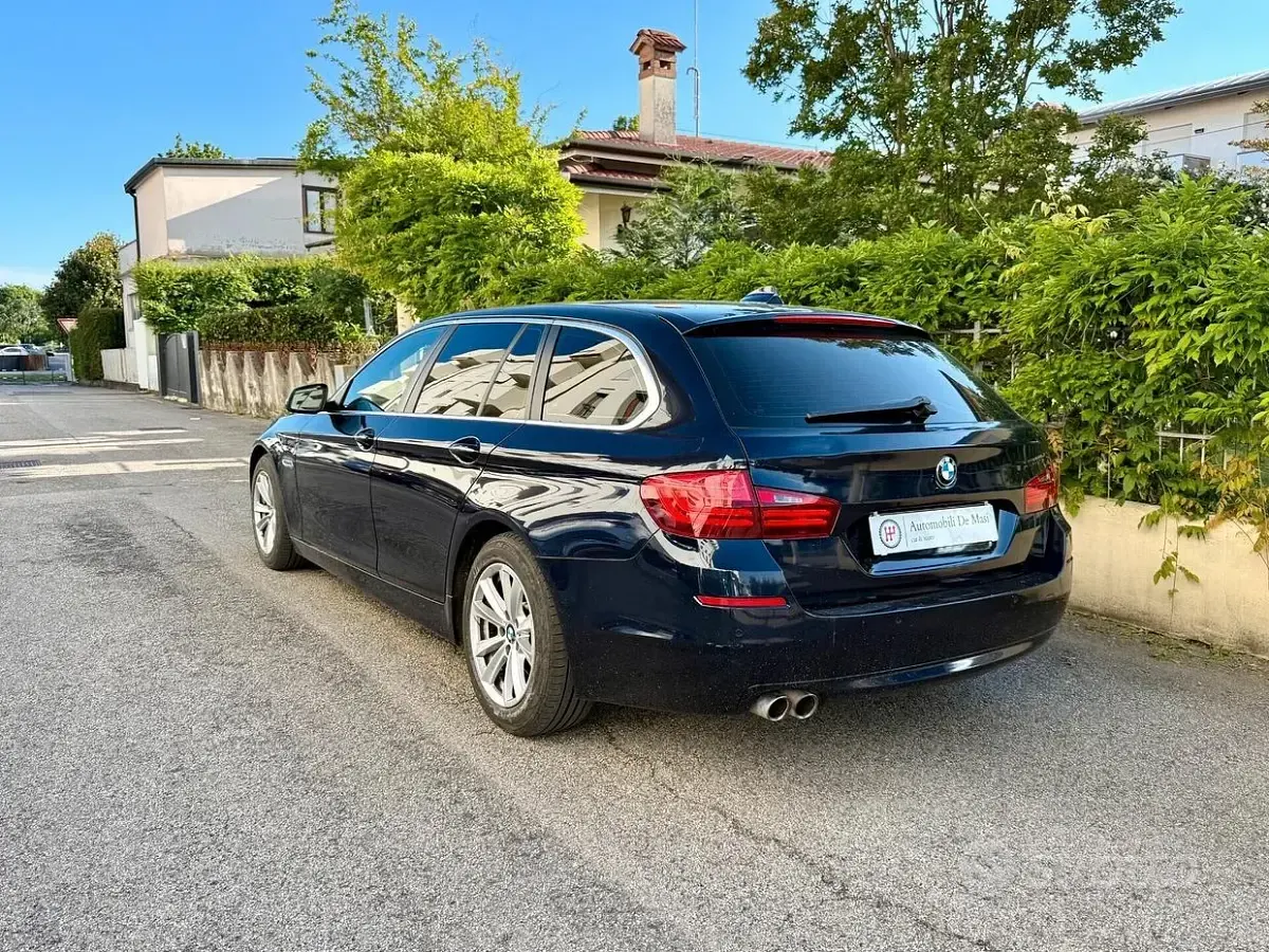 Usata BMW 520 190 CV (139 kW) 2016 Blu Station wagon