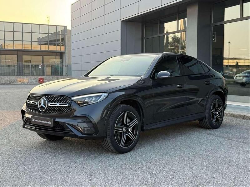 Nuova Mercedes GLC300 197 CV (144 kW) 2026 Grigio grafite Coupé
