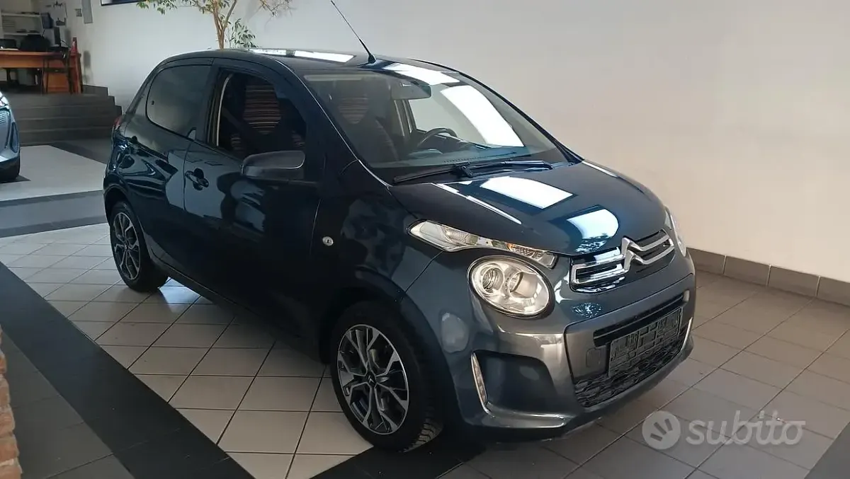 Usata Citroën C1 Shine 72 CV (52 kW) 2021 Grigio Utilitaria