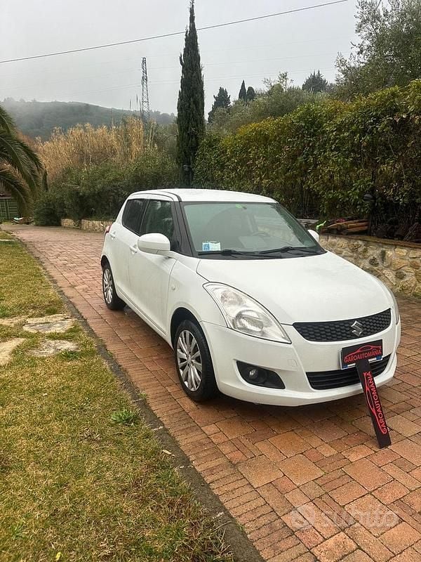 Usata Suzuki Swift GL 94 CV (69 kW) 2012 Bianco Berlina