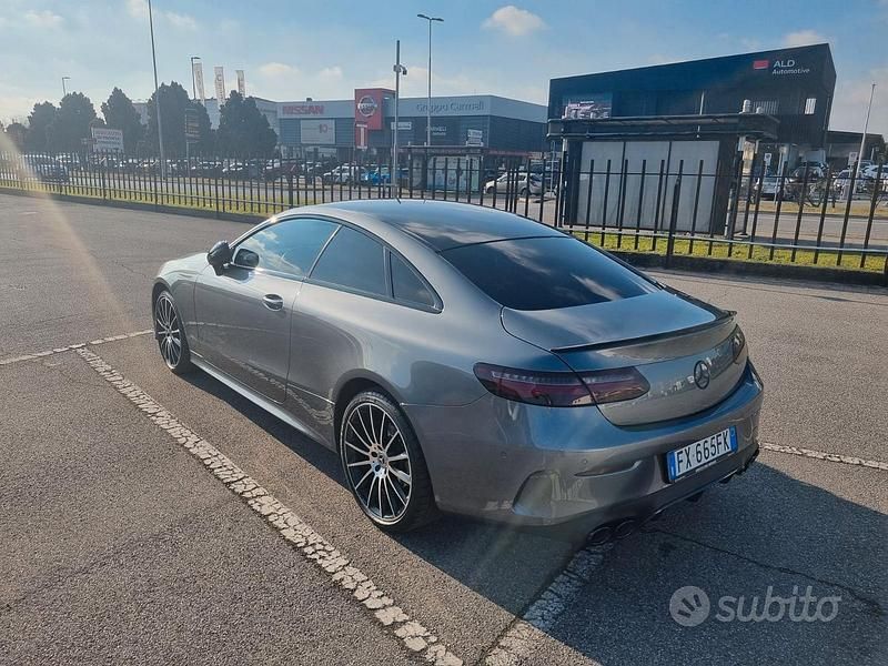 Usata Mercedes 220 Premium 194 CV (142 kW) 2019 Coupé