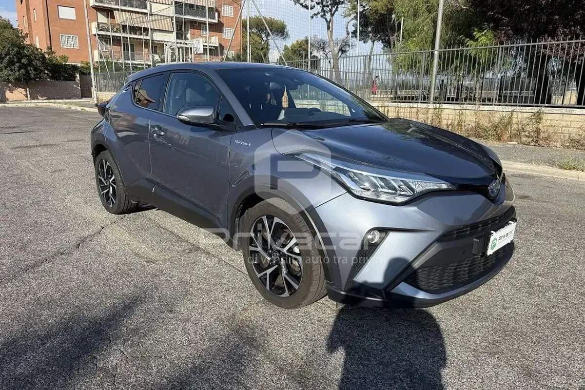Usata Toyota C-HR Comfort 152 CV (111 kW) 2021 Blu SUV