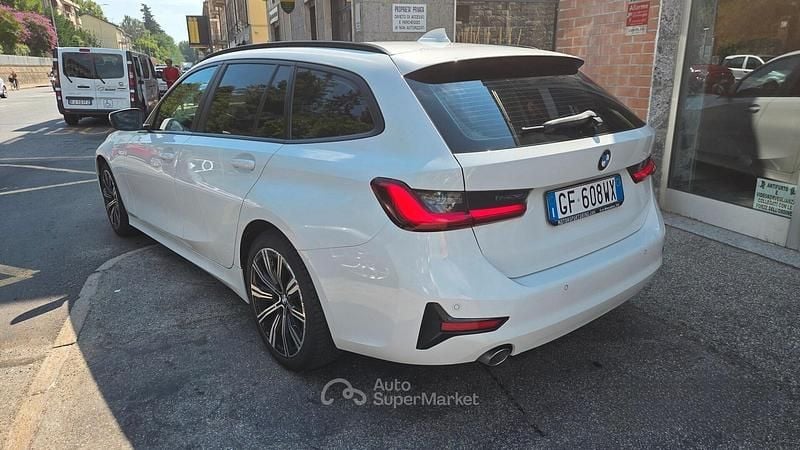 Usata BMW 316 Advantage 122 CV (89 kW) 2021 Bianco Station wagon