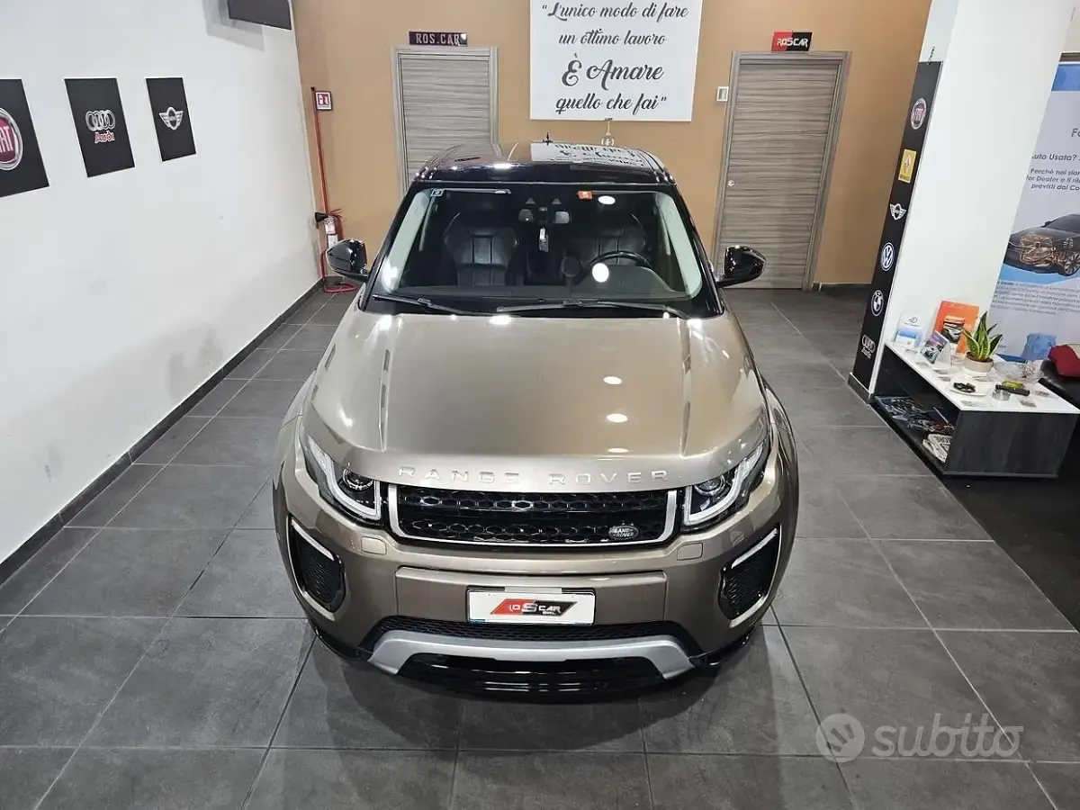 Usata Land Rover Range Rover evoque Dynamic 179 CV (131 kW) 2016 Marrone Station wagon