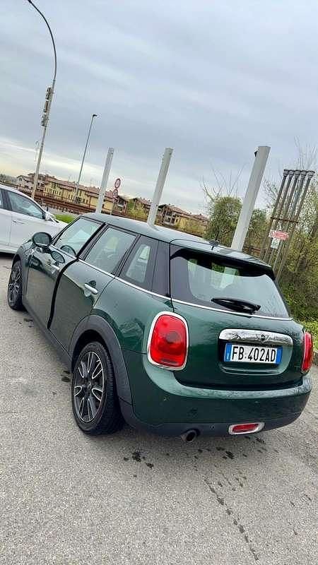 Usata Mini ONE 102 CV (75 kW) 2015 Utilitaria