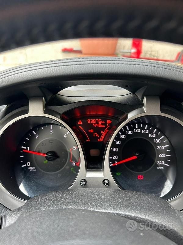 Usata Nissan Juke Tekna 111 CV (81 kW) 2017 Bianco SUV