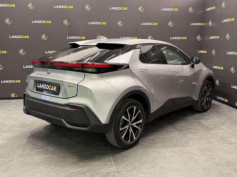 Usata Toyota C-HR Trend 98 CV (72 kW) 2025 Argento SUV