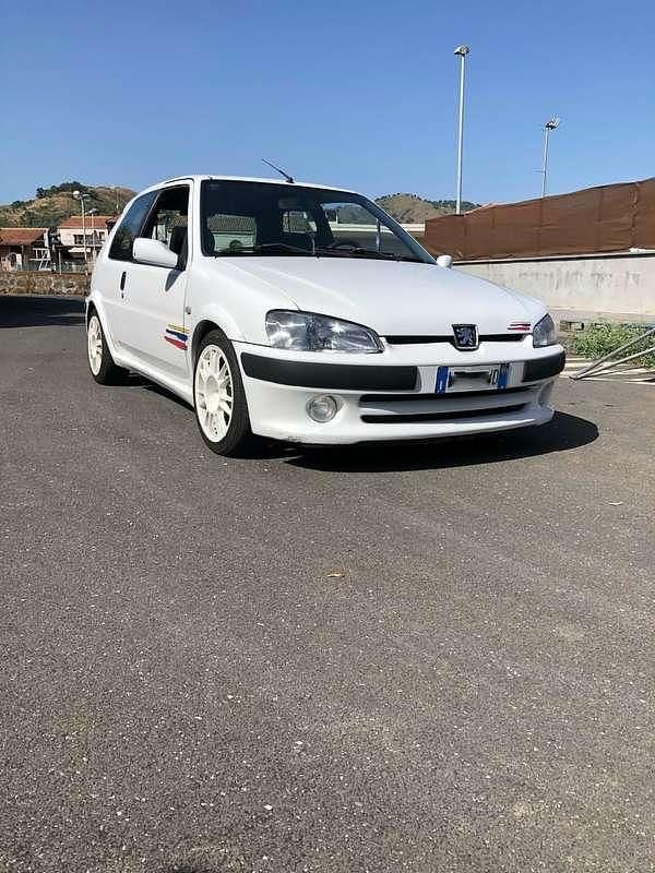 Usata Peugeot 106 118 CV (86 kW) 2000 Utilitaria