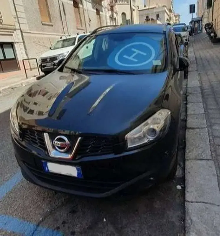 Usata Nissan Qashqai +2 N-TEC 140 CV (102 kW) 2013 Nero SUV
