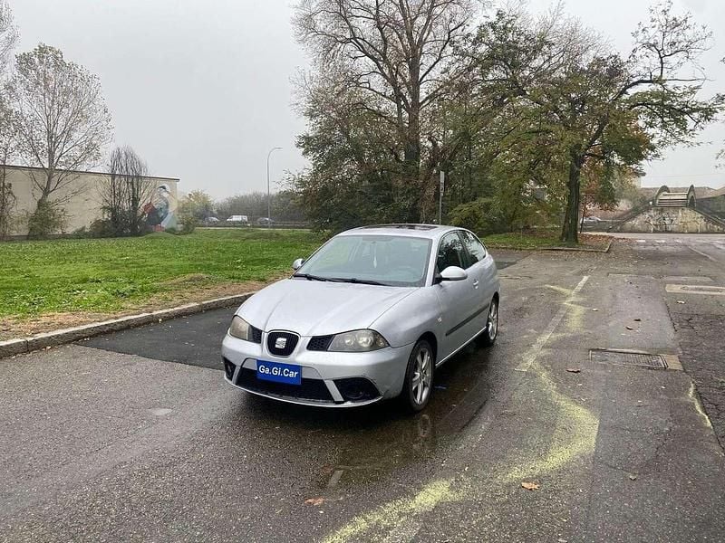Usata Seat Ibiza 86 CV (63 kW) 2008 Argento Berlina