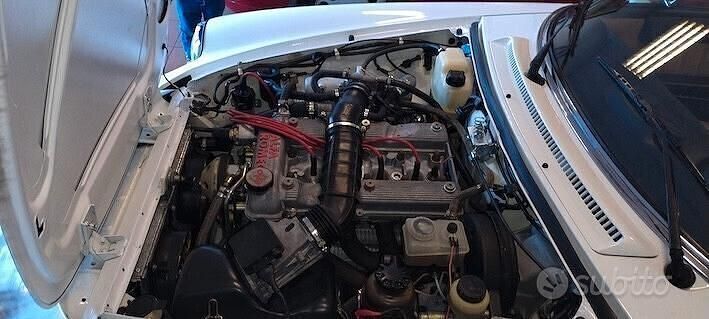 Usata Alfa Romeo Spider 116 CV (85 kW) 1990 Bianco Cabrio