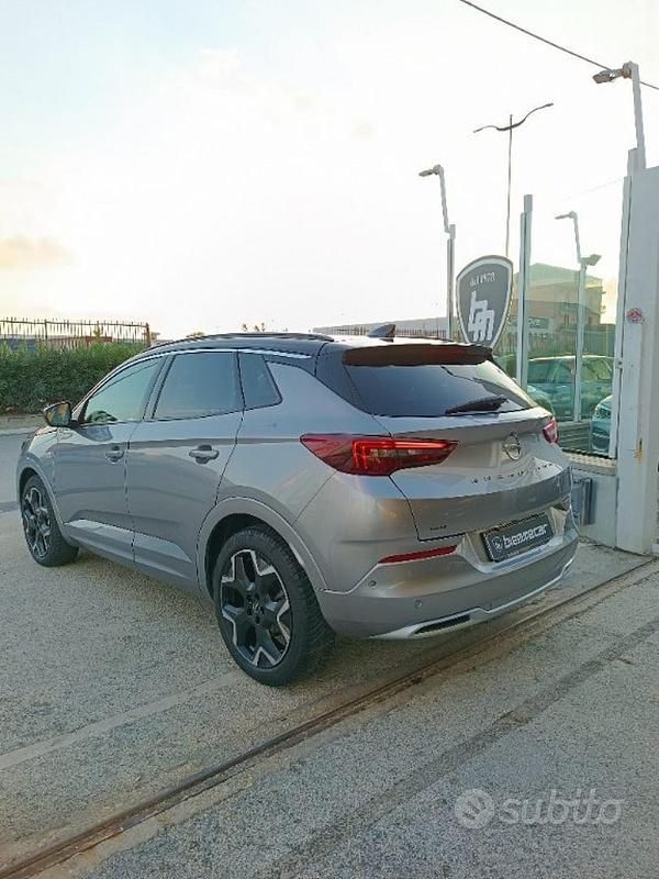 Usata Opel Grandland X Business 131 CV (96 kW) 2022 Antracite SUV