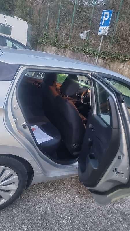 Usata Nissan Micra Visia 101 CV (74 kW) 2020 Utilitaria