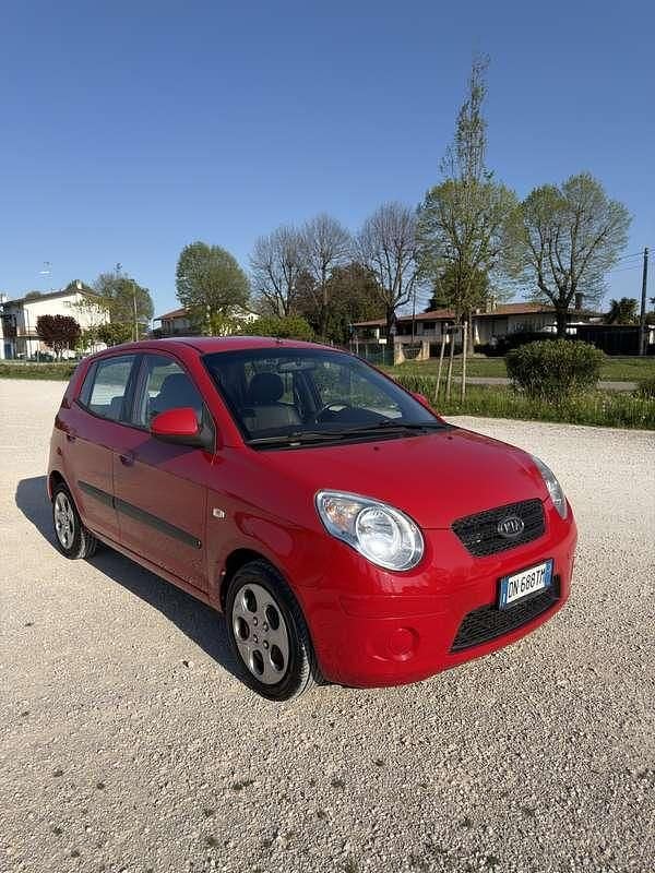 Usata Kia Picanto LX 60 CV (44 kW) 2008 Utilitaria