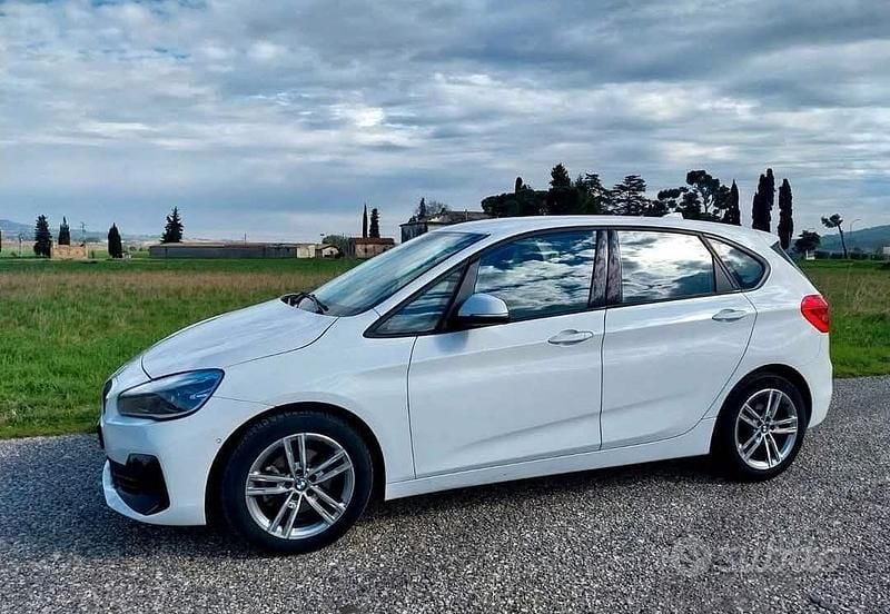 Usata BMW 218 140 CV (102 kW) 2020 Bianco Berlina