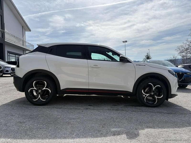 Usata Alfa Romeo Junior Edizione Speciale 136 CV (100 kW) 2024 Bianco SUV