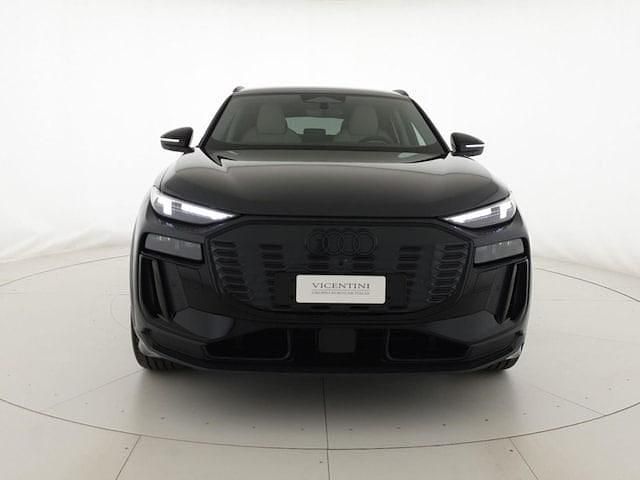 Usata Audi Q6 e-tron Advanced 284 kW (387 CV) 2025 Grigio magnete SUV