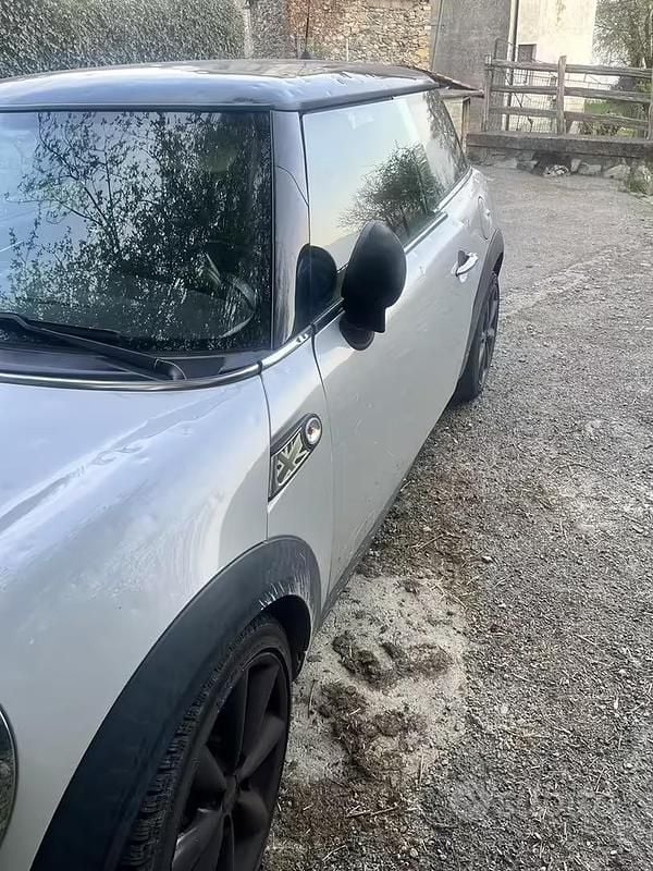 Usata Mini Cooper D 2012 Utilitaria