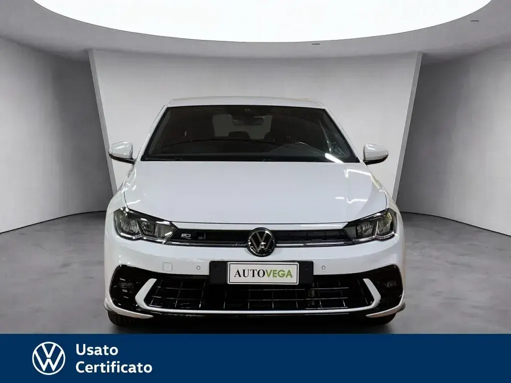 Usata VW Polo R-line 95 CV (69 kW) 2023 Bianco / pastello Utilitaria