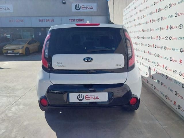 Usata Kia Soul 128 CV (94 kW) 2014 Bianco SUV