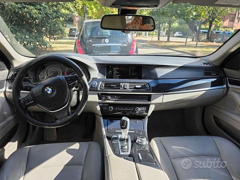 Usata BMW 520 190 CV (139 kW) 2013 Blu Station wagon