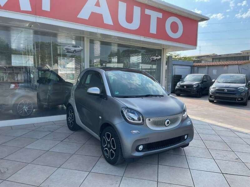 Usata Smart ForTwo Coupé Passion 90 CV (66 kW) 2017 Grigio Utilitaria