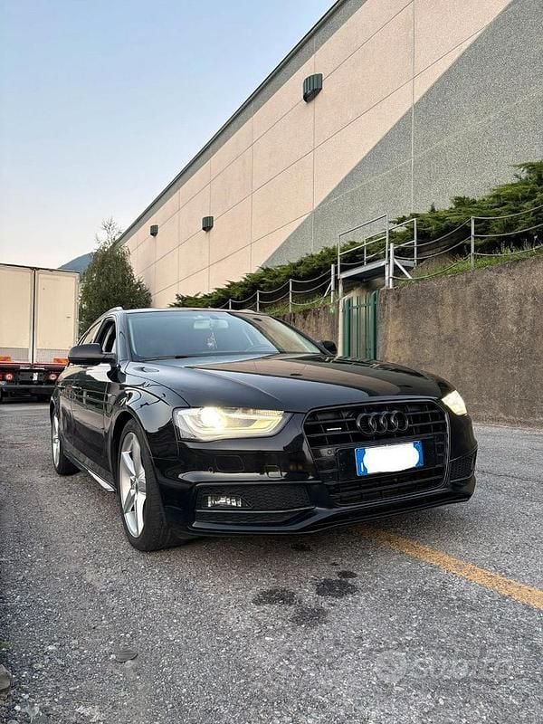 Usata Audi A4 S-Line 150 CV (110 kW) 2015 Nero Station wagon
