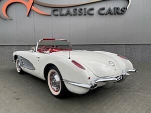Usata Chevrolet Corvette 300 CV (220 kW) 1960 Bianco Cabrio