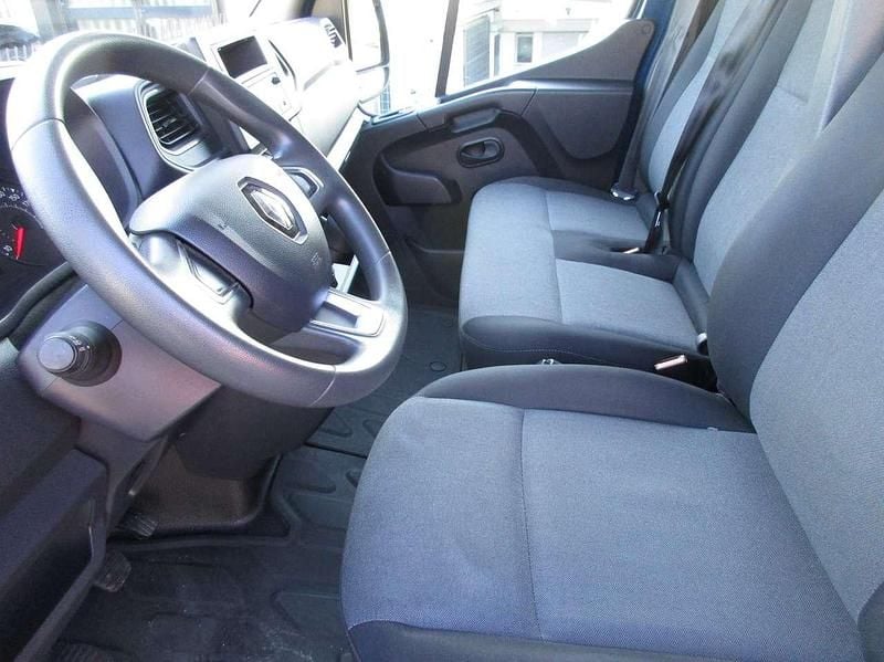 Usata Renault Master 136 CV (100 kW) 2023 Blu/azzurro Furgone