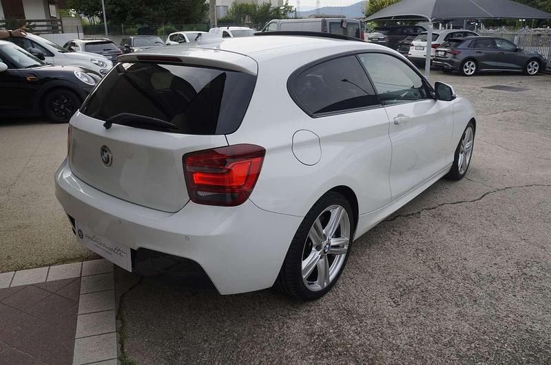 Usata BMW 125 M Sport 218 CV (160 kW) 2012 Bianco Utilitaria