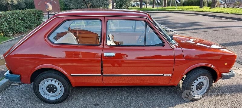 Rosso Usata 1970 Fiat 127 Due volumi | 4000 € - Immagine 1/4