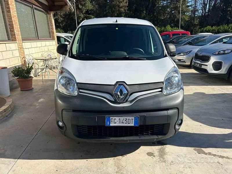 Usata Renault Kangoo 75 CV (55 kW) 2016 Bianco Monovolume