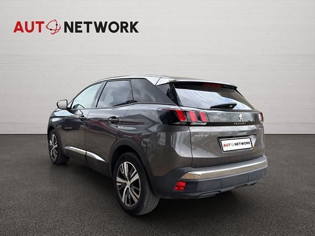 Usata Peugeot 3008 Allure 131 CV (96 kW) 2022 Grigio scuro SUV