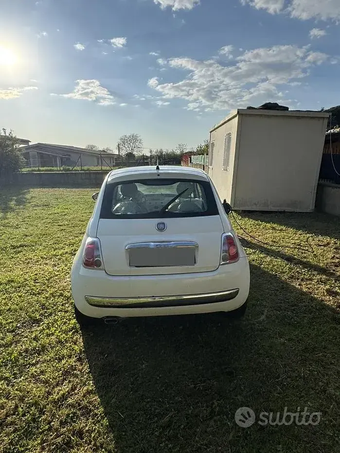Usata Fiat 500 69 CV (50 kW) 2012 Bianco Utilitaria