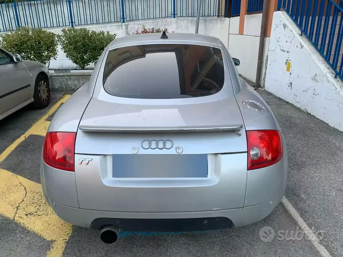 Usata Audi TTS 150 CV (110 kW) 2004 Grigio