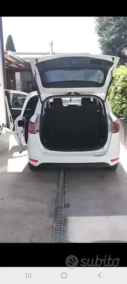 Usata Ford B-MAX 90 CV (66 kW) 2013 Monovolume