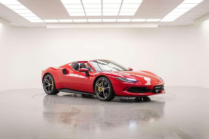 Nuova Ferrari 296 663 CV (487 kW) 2025 Rosso corsa Cabrio