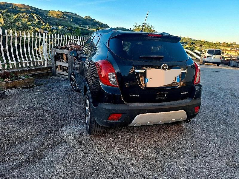 Usata Opel Mokka Cosmo 140 CV (102 kW) 2014 Nero SUV