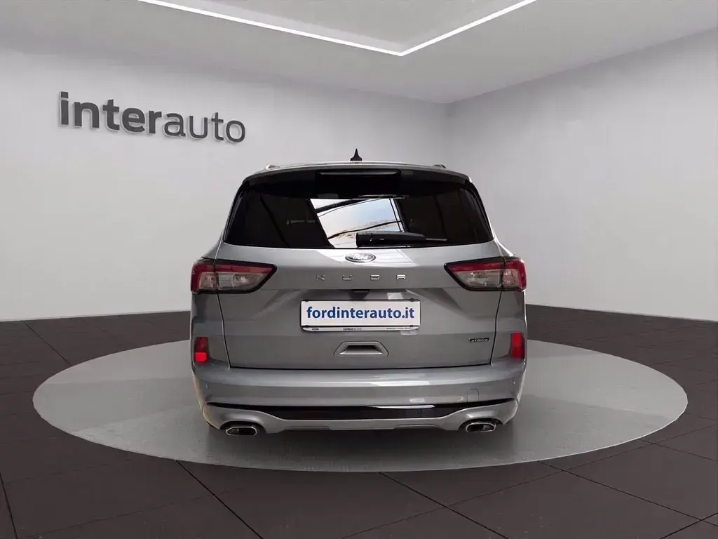 Usata Ford Kuga ST-Line X 225 CV (165 kW) 2021 Argento SUV
