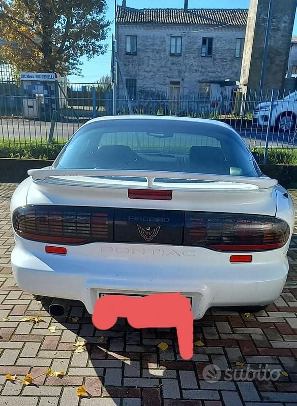 Usata Pontiac Firebird 1995 Bianco
