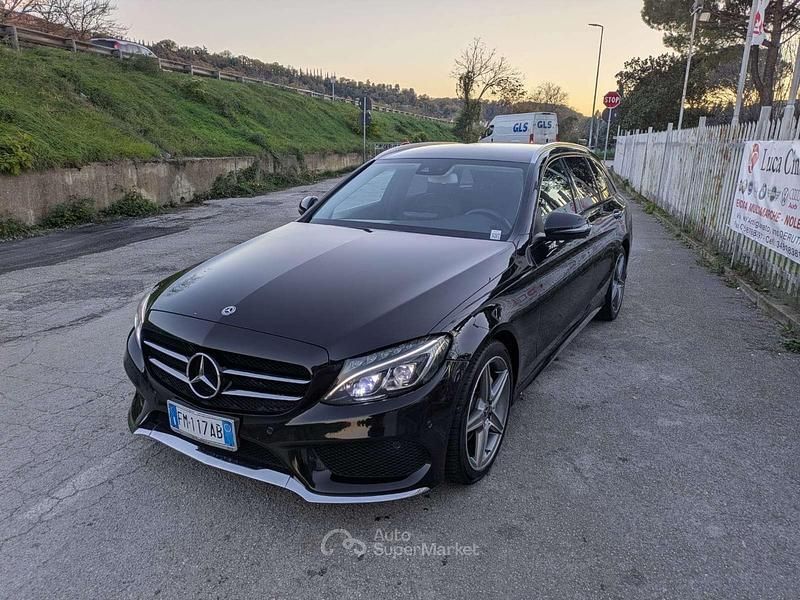 Gebraucht Mercedes C220 Premium 170 PS (125 kW) 2017 Schwarz Kombi
