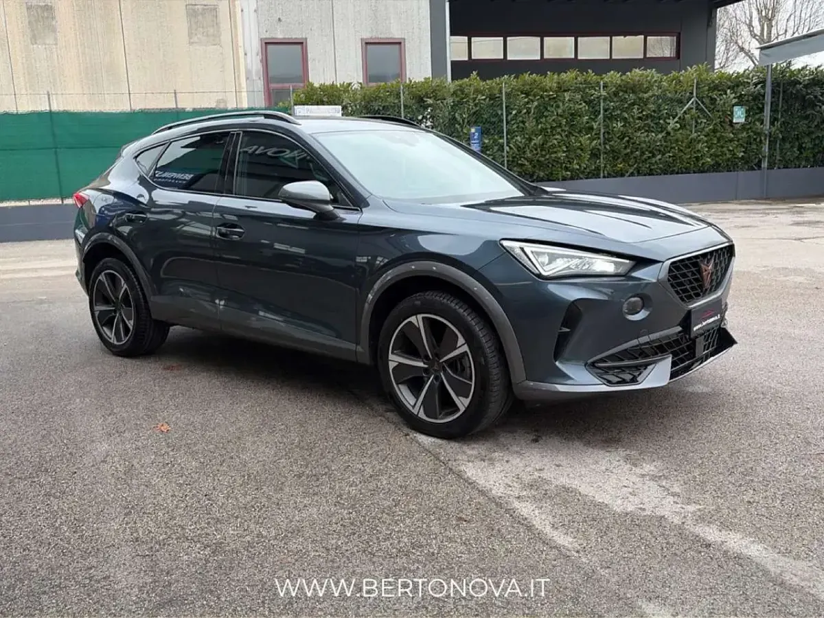 Usata Cupra Formentor 150 CV (110 kW) 2023 Blu/azzurro SUV