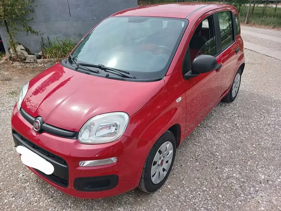 Usata Fiat Panda Lounge 69 CV (50 kW) 2015 Utilitaria