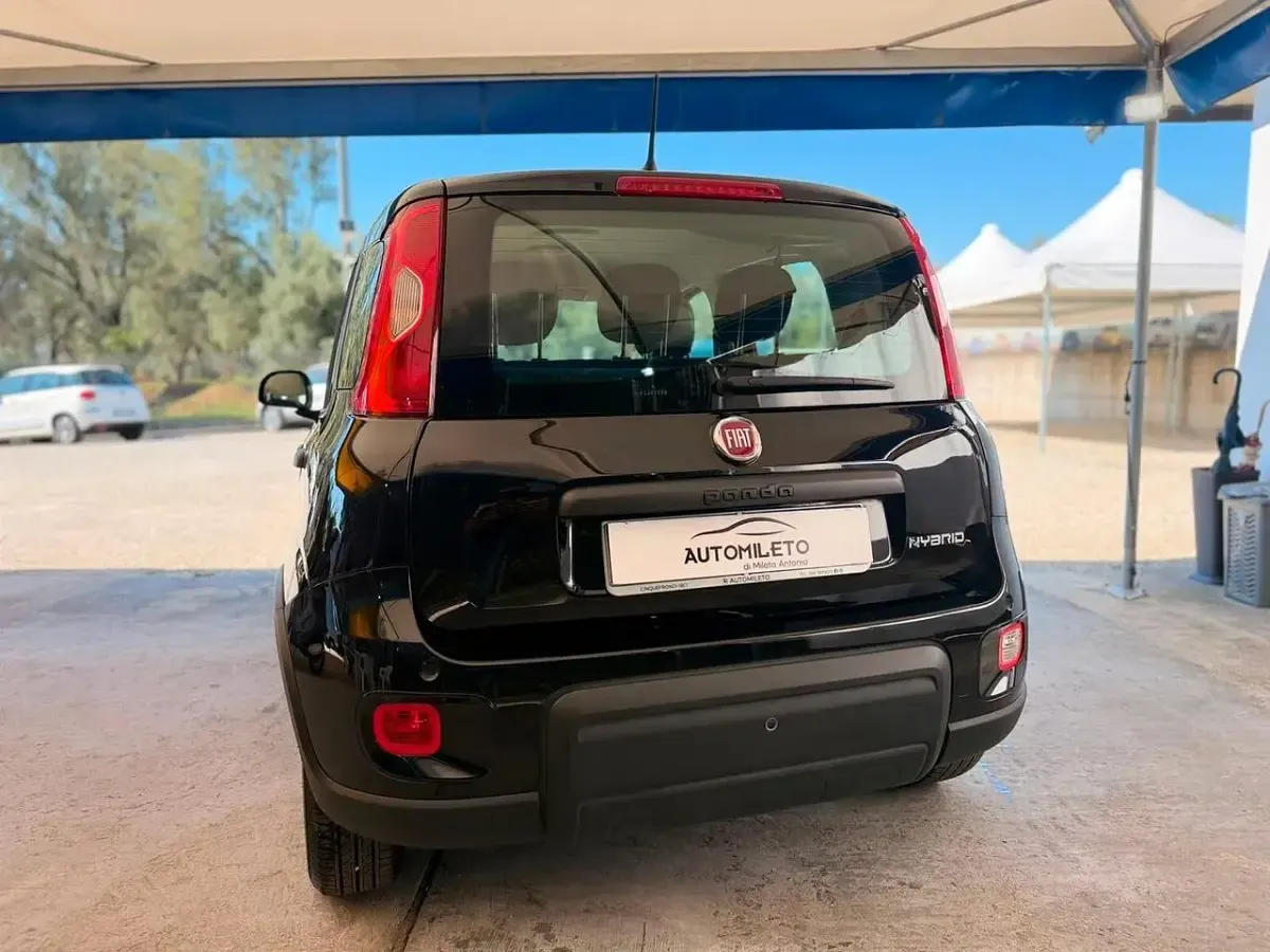 Usata Fiat Panda Cross Cross 70 CV (51 kW) 2023 Nero Utilitaria