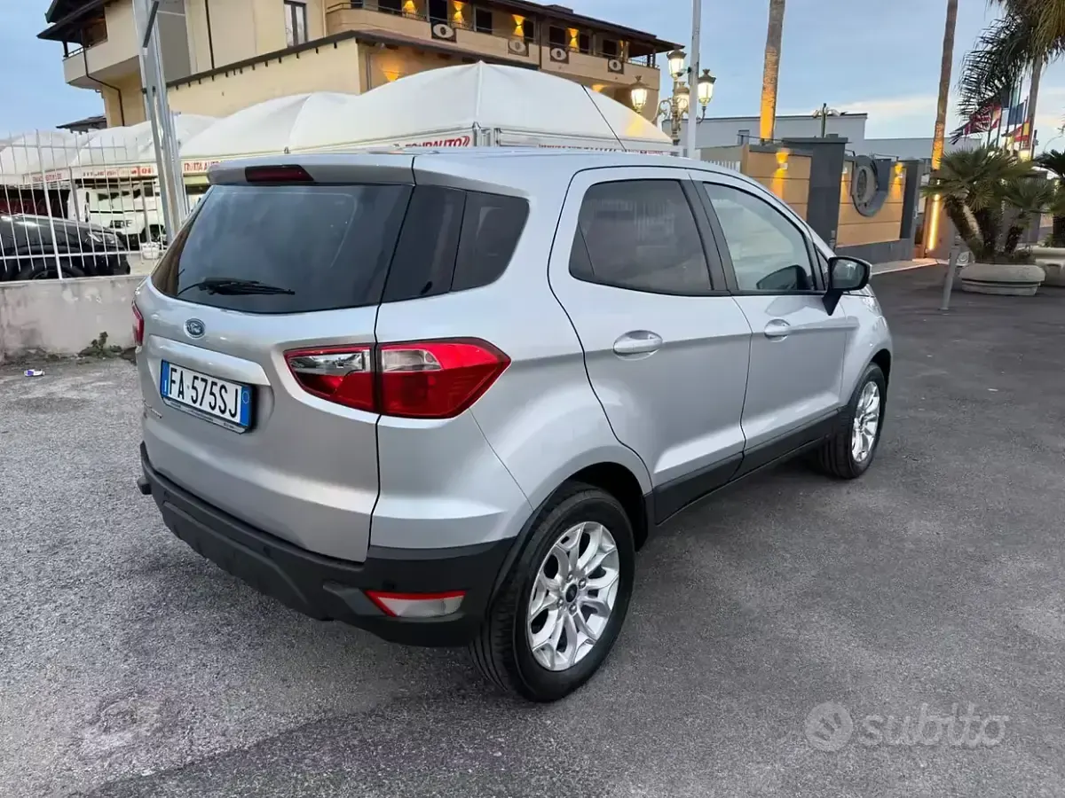 Begagnad Ford Ecosport Titanium 95 HK (69 kW) 2015 Grå SUV