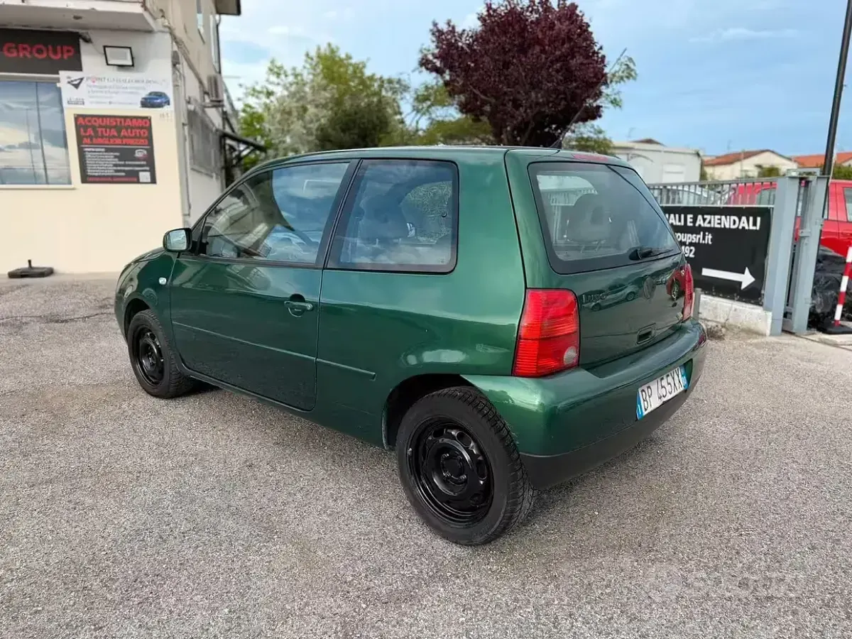 Usata VW Lupo Highline 75 CV (55 kW) 2001 Verde Utilitaria