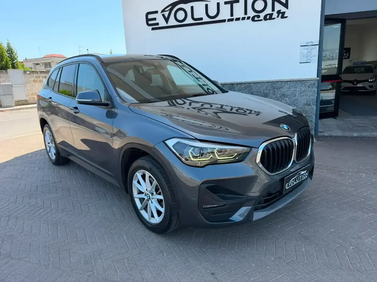 Usata BMW X1 xLine 116 CV (85 kW) 2021 Grigio scuro SUV