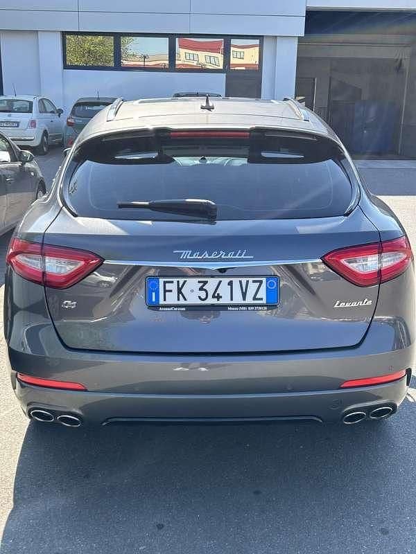 Usata Maserati Levante 250 CV (183 kW) 2016 SUV