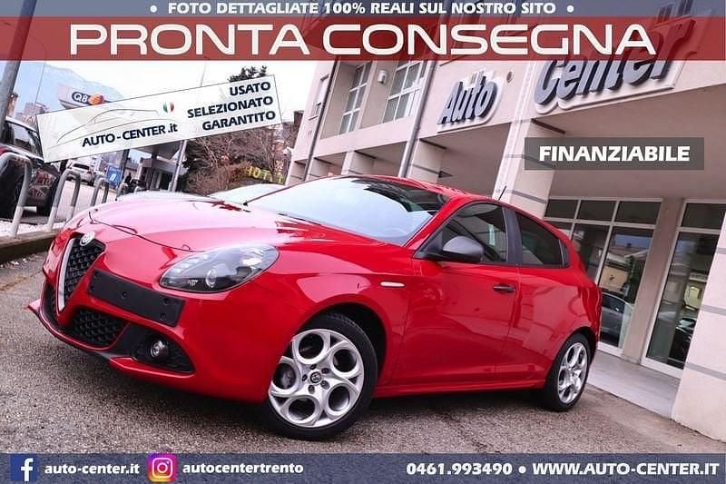 Usata Alfa Romeo Giulietta Super 120 CV (88 kW) 2017 Rosso Utilitaria